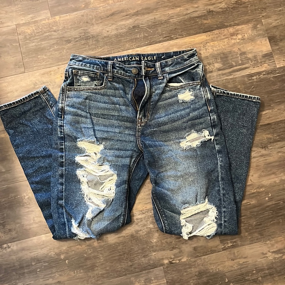 American Eagle Distressed Jeans- ankle-length